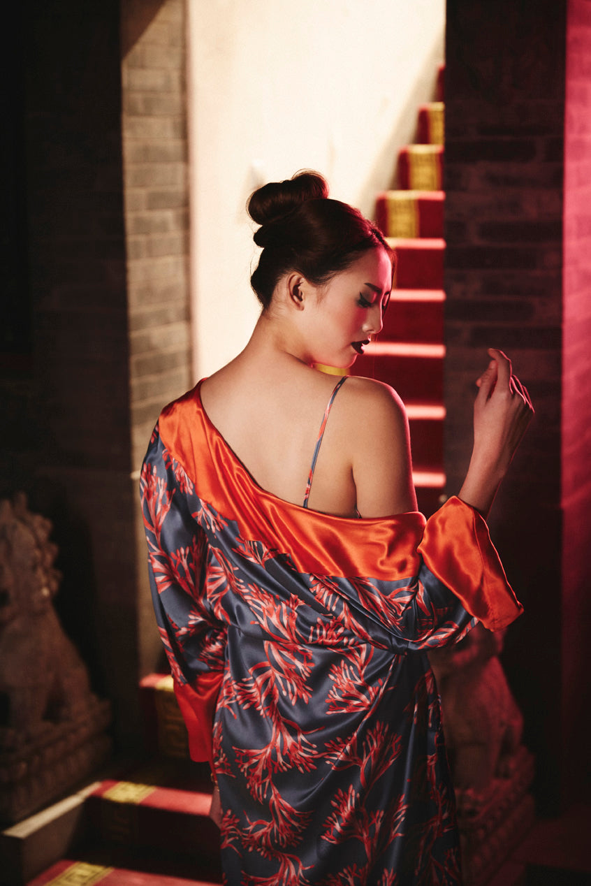 Alaria Long Silk Robe